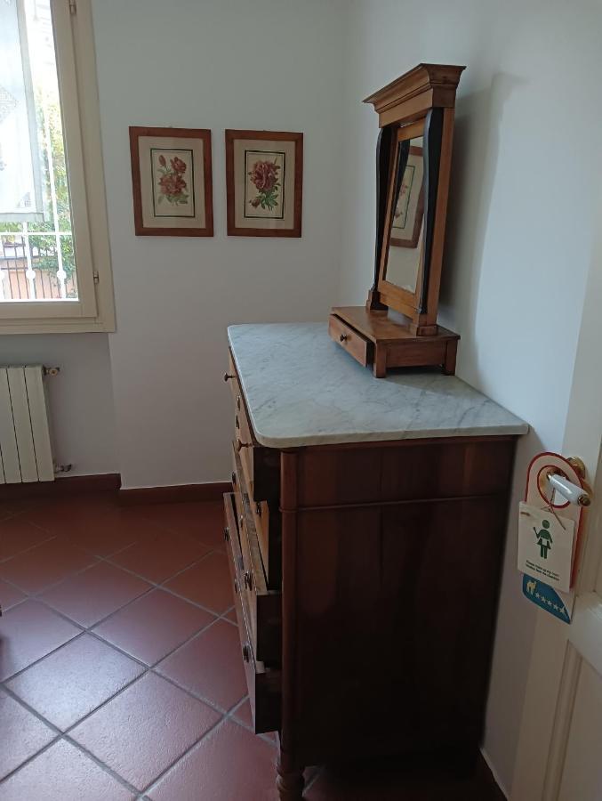 Villetta Con Giardino A Due Passi Dal Mare Imperia Exterior foto